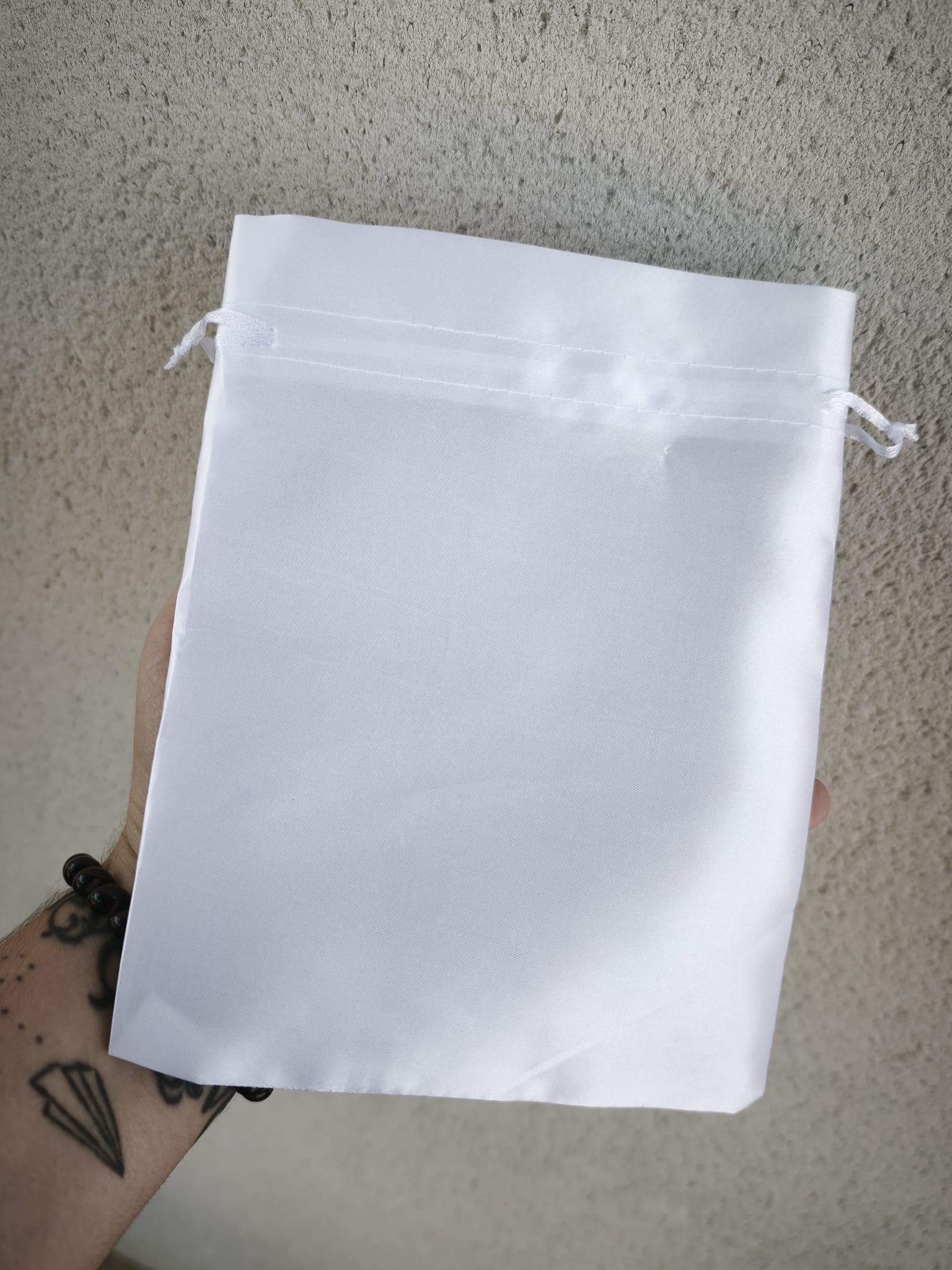 Pochettes en satin