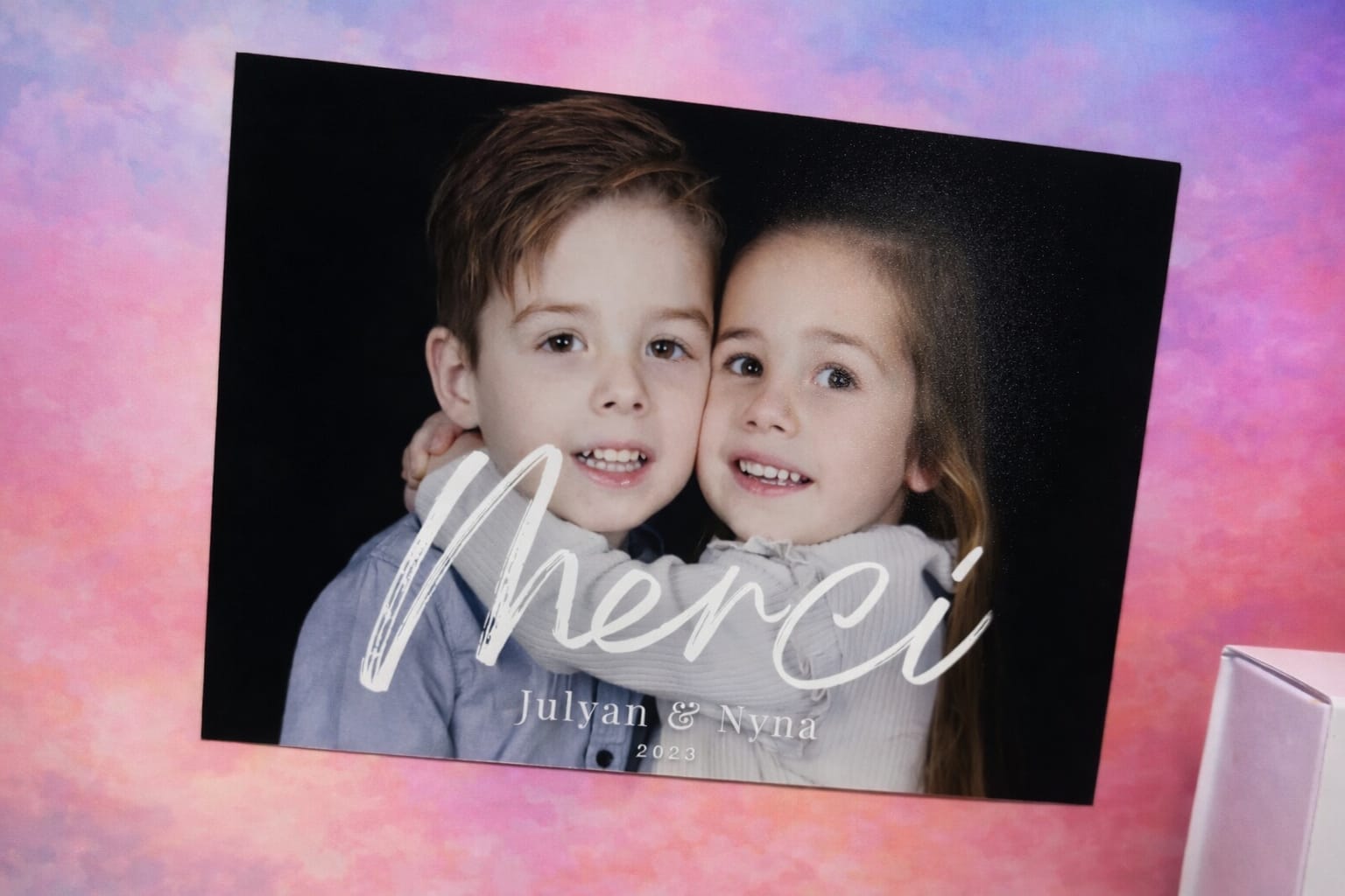 "Un Petit Merci" - Avec Gratitude