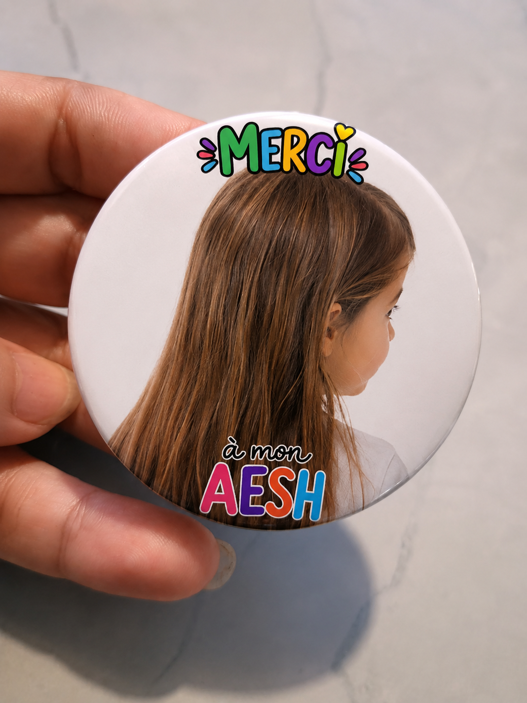 Magnet rond personnalisable "Merci"